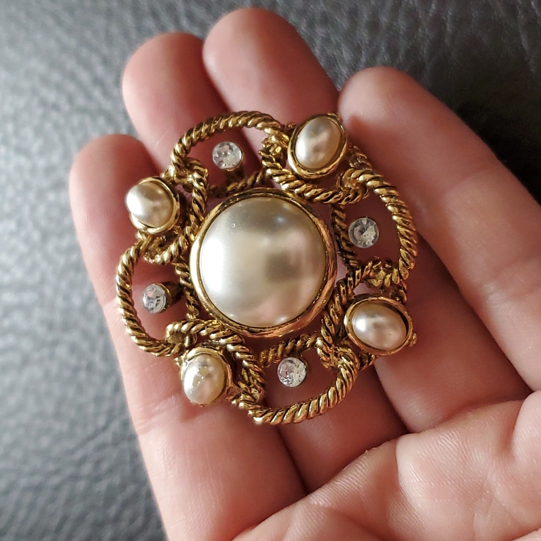 Vtg Brooch